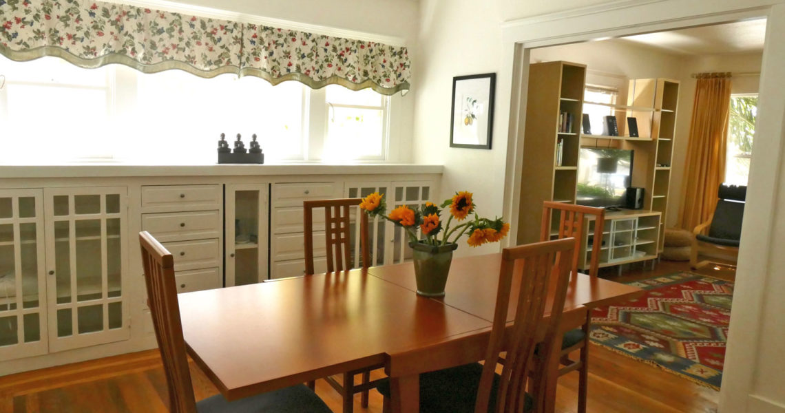 Dining room, Apartment 1707, Oxford Property Management, Berkeley CA